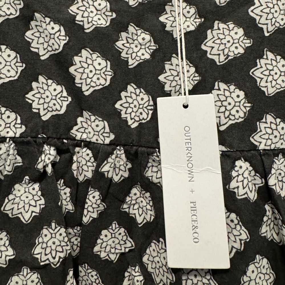 Outerknown Black and White Ruffle Blouse - Picture 4 of 4